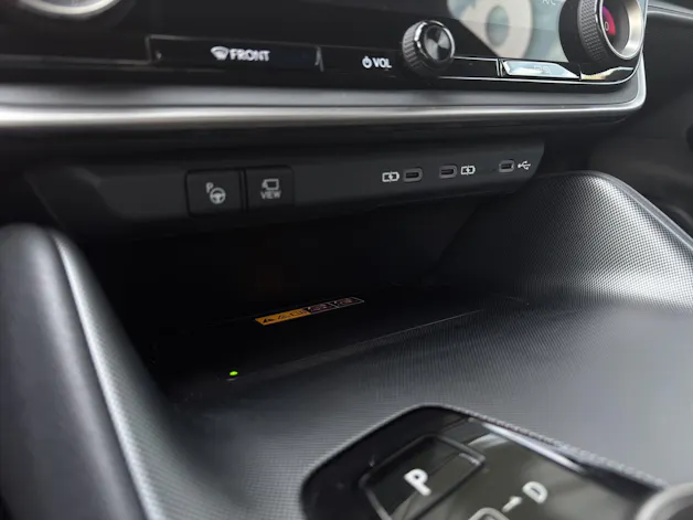 Lexus RZ 550e F Sport