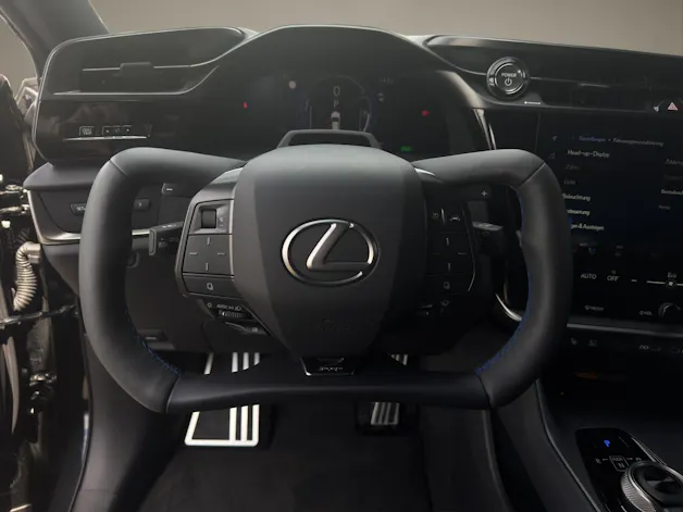 Lexus RZ 550e F Sport