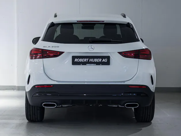 Mercedes-Benz GLA 200 Night Star