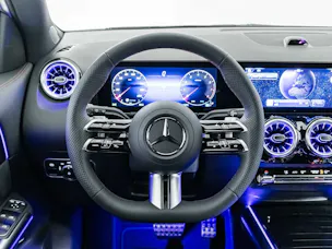 Mercedes-Benz GLA 200 Night Star