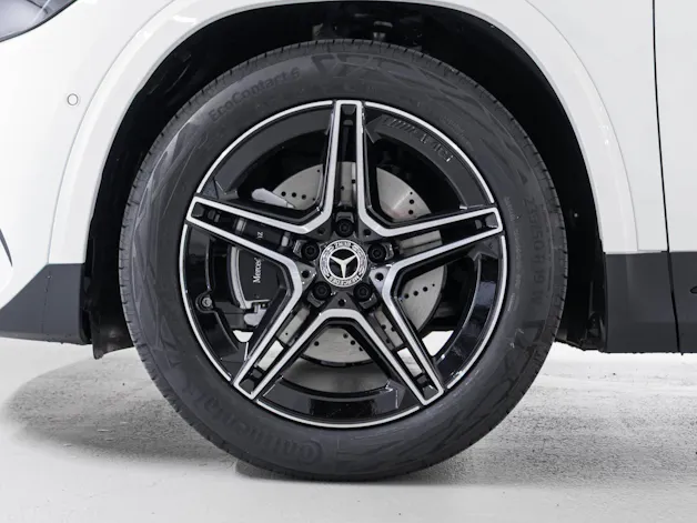 Mercedes-Benz GLA 200 Night Star