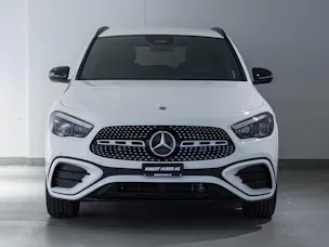 Mercedes-Benz GLA 200 Night Star