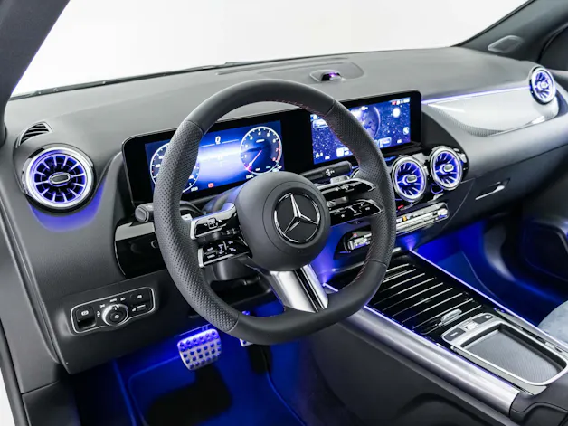 Mercedes-Benz GLA 200 Night Star