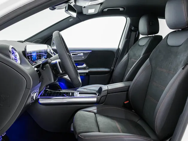 Mercedes-Benz GLA 200 Night Star