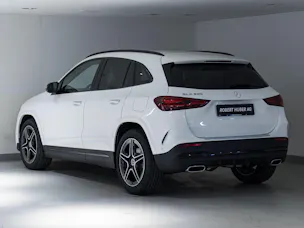 Mercedes-Benz GLA 200 Night Star