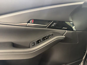 Fahrzeugbild MAZDA CX-30 2.0 186 Homura Plus AWD