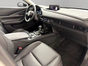 https://vehicle.imgix.net/4344412/52533520-3b44-4037-8f29-bfe5fece63ca.jpg
