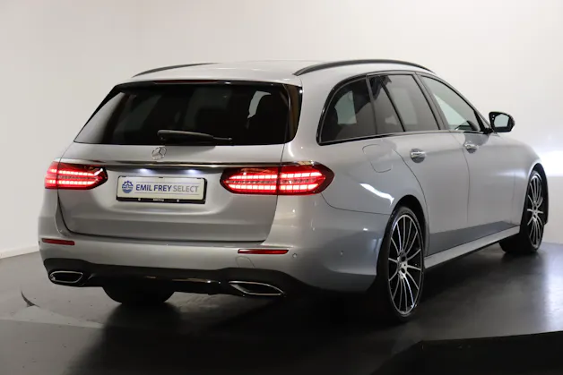 Mercedes-Benz E 220 d AMG Line 4matic Kombi