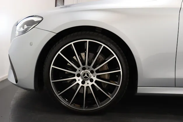 Mercedes-Benz E 220 d AMG Line 4matic Kombi