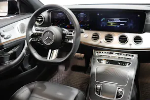 Mercedes-Benz E 220 d AMG Line 4matic Kombi