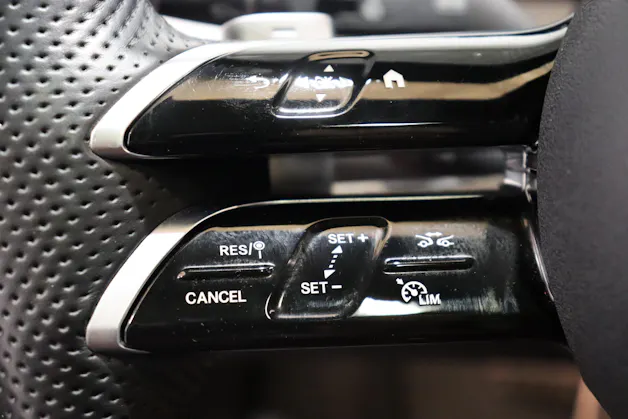 Mercedes-Benz E 220 d AMG Line 4matic Kombi