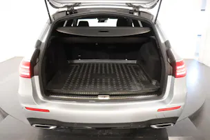 Mercedes-Benz E 220 d AMG Line 4matic Kombi