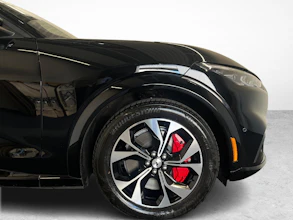 https://vehicle.imgix.net/4344423/02055e00-1de8-4a4b-af73-8485810782fc.jpg