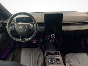 https://vehicle.imgix.net/4344423/79ecb0af-fd7d-441a-95db-90621b842534.jpg