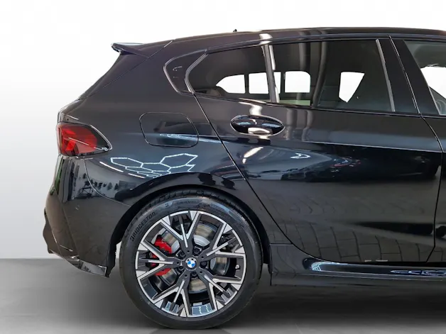 BMW M135i xDrive