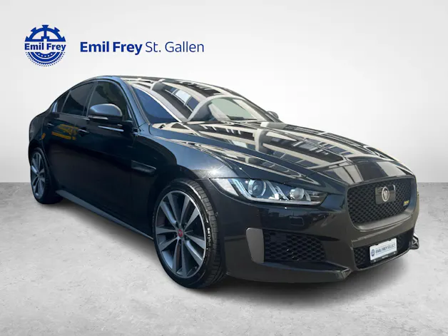 Jaguar XE 2.0 T 300 Sport AWD