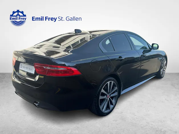 Jaguar XE 2.0 T 300 Sport AWD