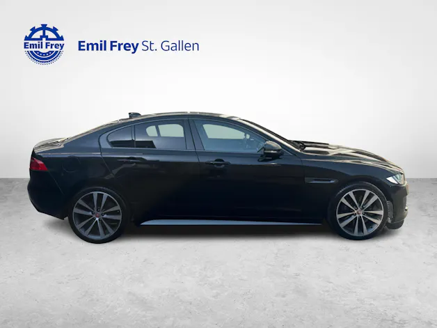 Jaguar XE 2.0 T 300 Sport AWD