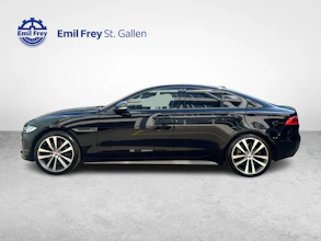 https://vehicle.imgix.net/4344451/e299a50a-1043-462b-8f09-81e334351433.jpg