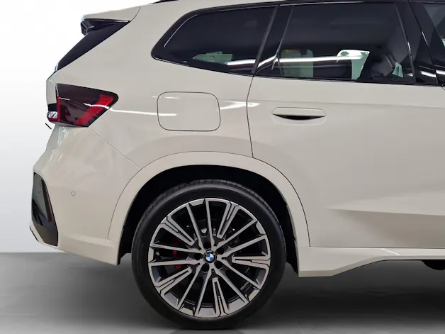 BMW iX1 30 xDrive