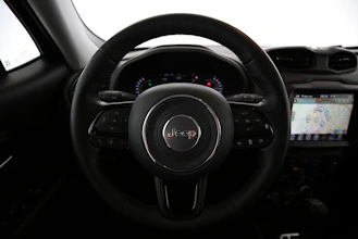 https://vehicle.imgix.net/4344511/659bc867-0176-4879-982c-975d3018fb7f.jpg