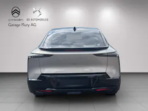 DS Automobiles No8 E-Tense Jules Verne