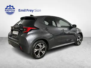 Toyota Yaris 1.5 VVT-i HSD Trend