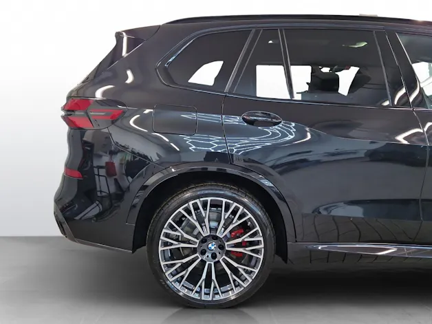BMW X5 M60i xDrive