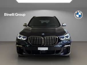 BMW X5 M50i