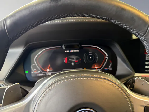 BMW X5 M50i