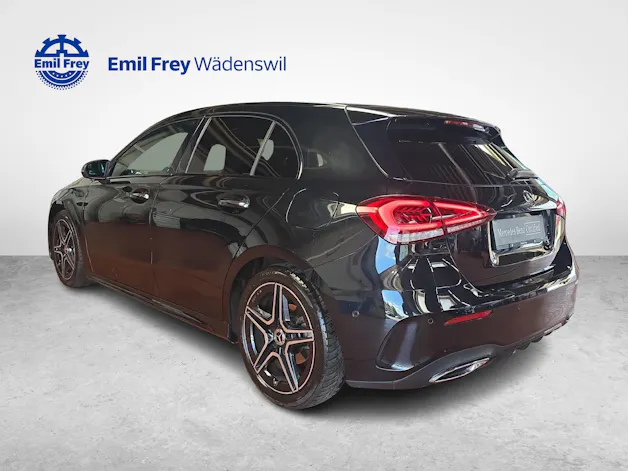 MERCEDES-BENZ A 180 Night Star AMG Line