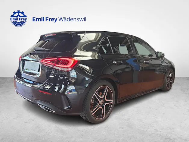 MERCEDES-BENZ A 180 Night Star AMG Line