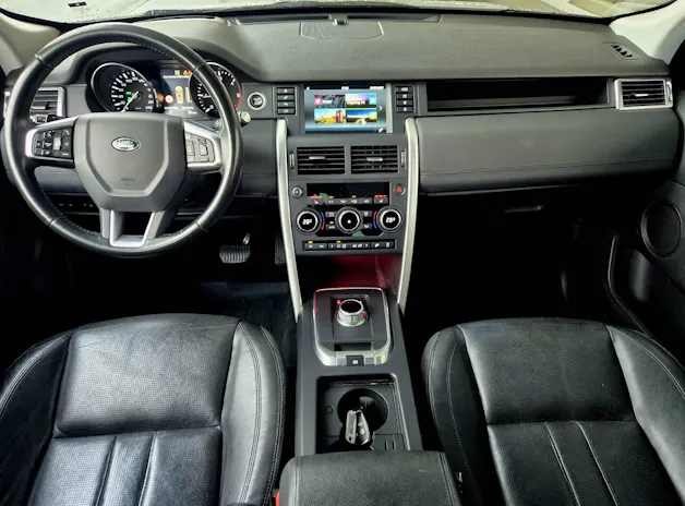 Land Rover Discovery Sport 2.0 TD4 180 HSE