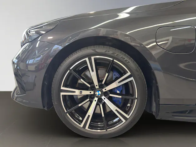 BMW 550e xDrive