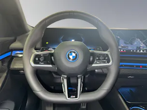 BMW 550e xDrive