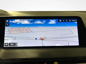 https://vehicle.imgix.net/4344638/6baa0e6a-6e5d-4cb6-9bf9-f13f2ddb8d68.jpg