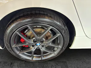 BMW 120d xDrive SAG