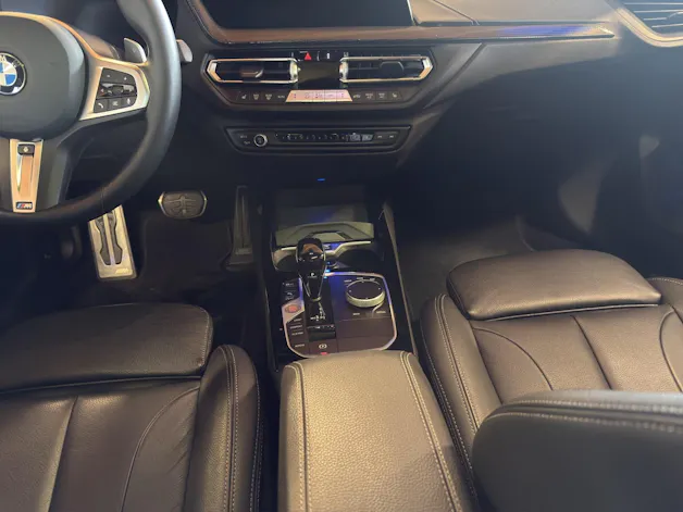 BMW 120d xDrive SAG
