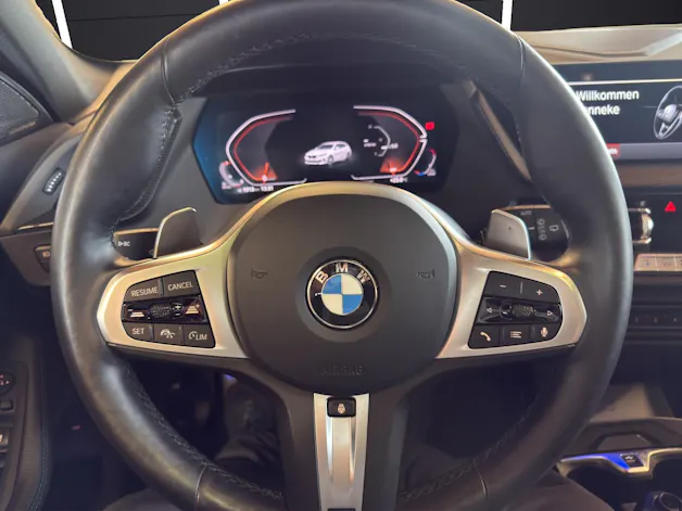 BMW 120d xDrive SAG