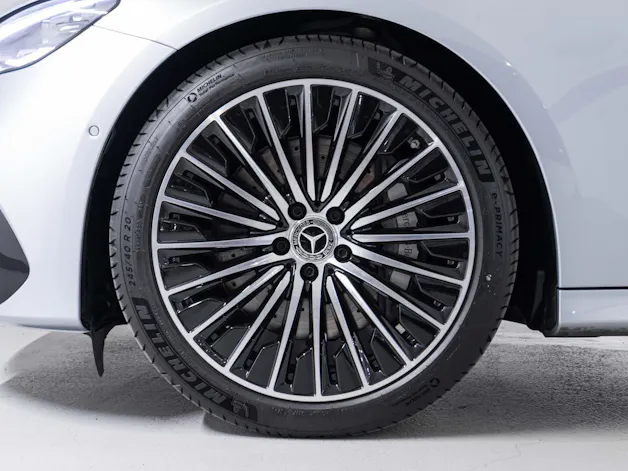 Mercedes-Benz E 300 de 4MATIC T-Modell