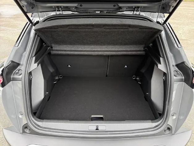 Peugeot 2008 Hybrid 145 e-DCS GT