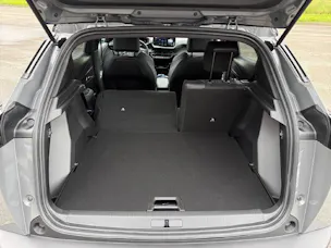Peugeot 2008 Hybrid 145 e-DCS GT