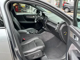 Volvo XC40 2.0 T5 R-Design AWD