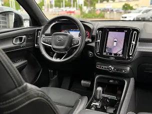 Volvo XC40 2.0 T5 R-Design AWD