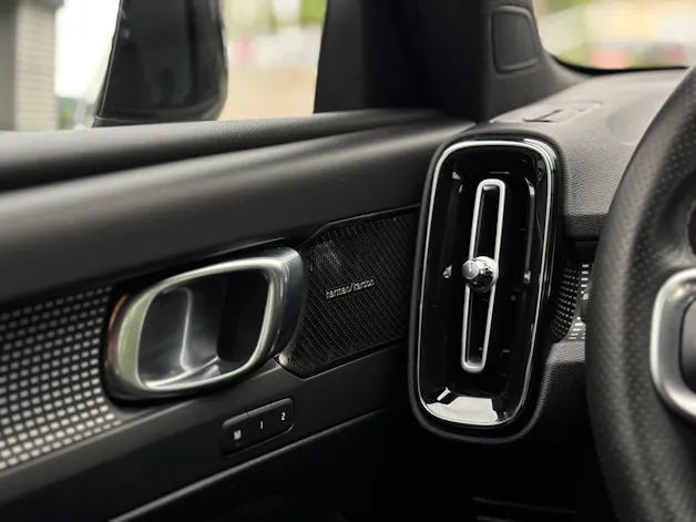 Volvo XC40 2.0 T5 R-Design AWD