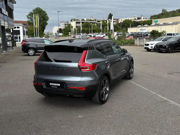 Volvo XC40 2.0 T5 R-Design AWD