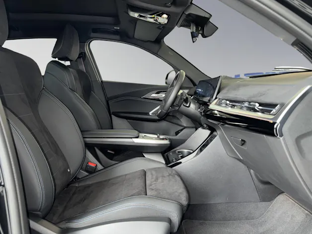 BMW X2 20d xDrive paddles