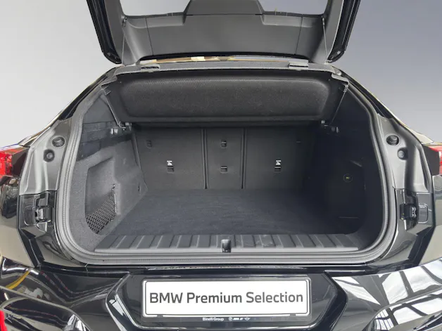 BMW X2 20d xDrive paddles