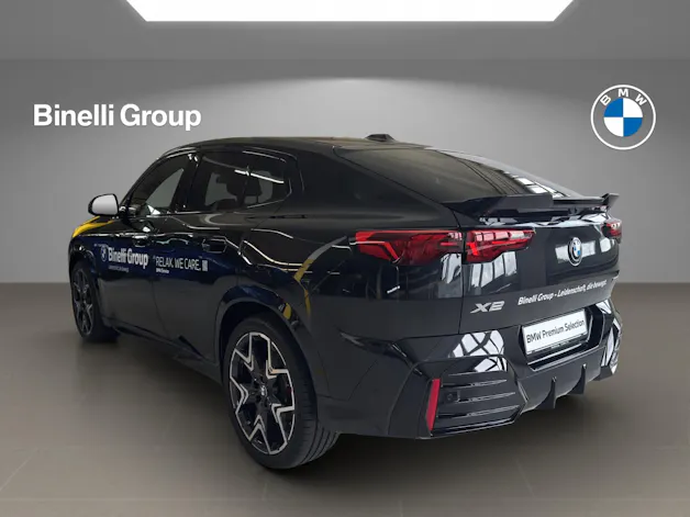 BMW X2 20d xDrive paddles