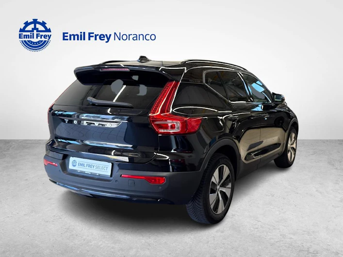 immagine del veicolo VOLVO XC40